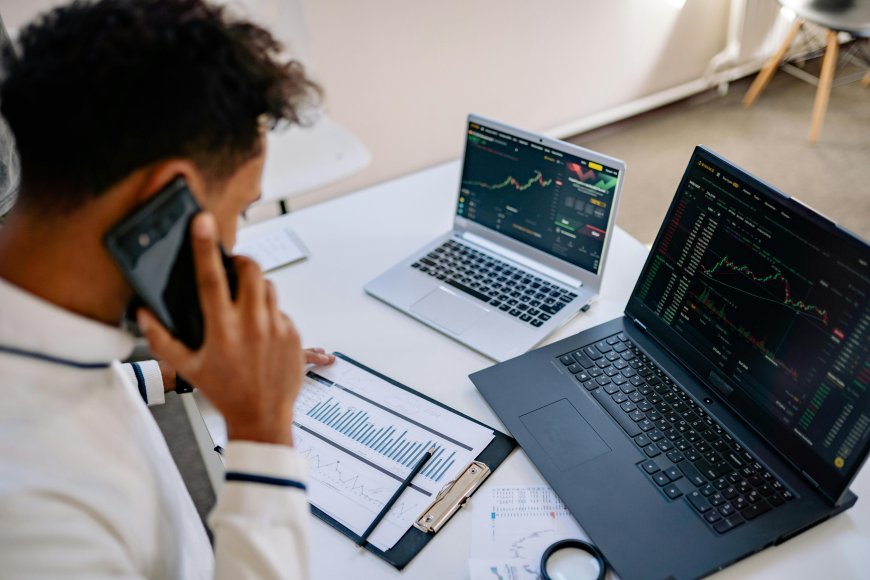 The Complete Guide to CRM Software: Revolutionizing Business Relationships within the Digital Age